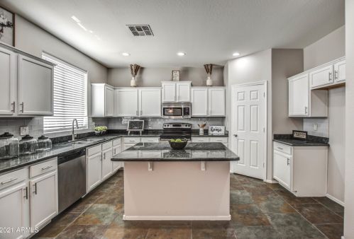 10259 Hilton Ave, Tolleson AZ  85353 exterior