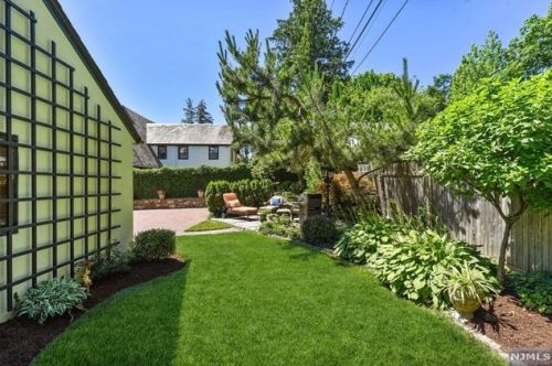 16 The Fairway, Montclair NJ  07043-2534 exterior