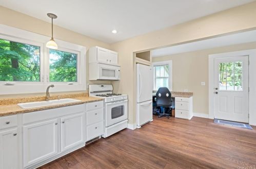 2450 State Route 208, Walden NY  12586-2801 exterior