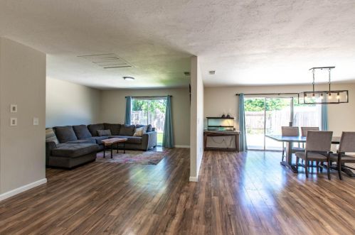 7224 Catboat Cir, Citrus Heights CA  95621-3406 exterior