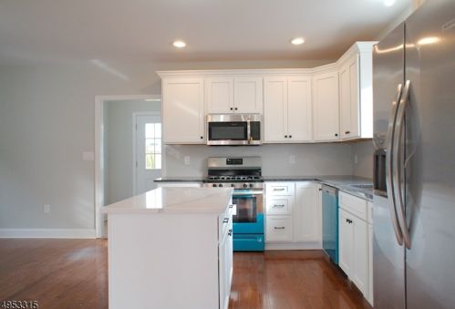 119 8 Ave, Manville NJ  08835-1249 exterior