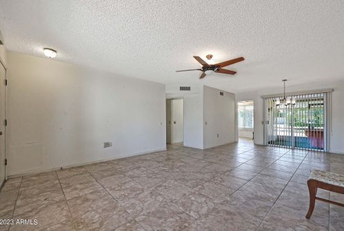 9735 Granada Dr, Sun City, AZ 85373-2263