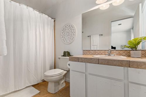 18531 Lake Forest Dr, Lake Wildwood CA  95946-8824 exterior