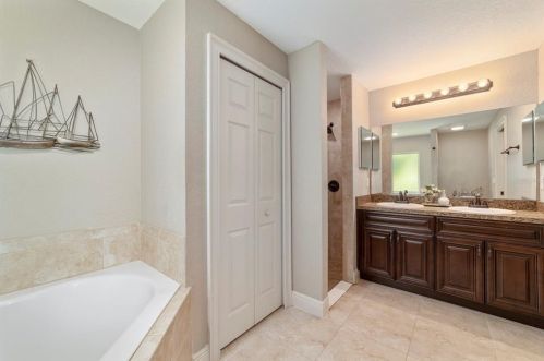 13680 53rd Ter, Summerfield FL  34491-2422 exterior