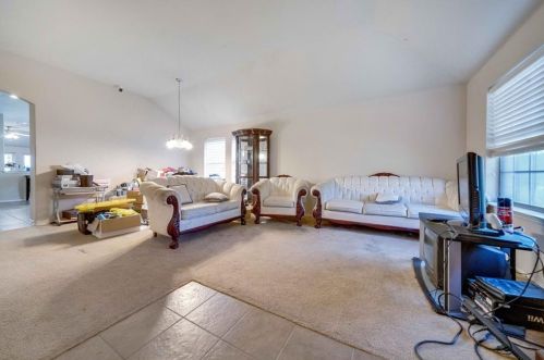 1834 Shanna Dr, Lancaster, TX 75134-2235