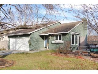 1401 Knoll Dr, Saint Paul, MN 55126-8574