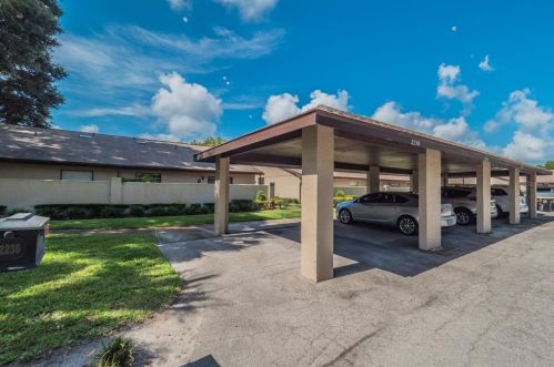 2232 Firestone Pl, Winter Haven, FL 33884-1220