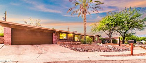 8906 Calle Pasto, Tucson, AZ 85715-5622
