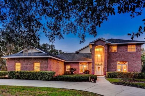 1967 Hillcrest Oak Dr, Deland, FL 32720-6930