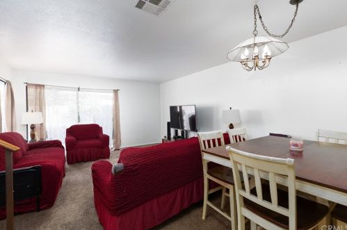 8025 70th St, Paramount CA 90723-5401 exterior