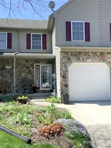 1720 Pinewind Dr, Alburtis, PA 18011-2708