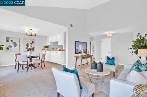 1755 Lindo St, Benicia CA  94510-2342 exterior