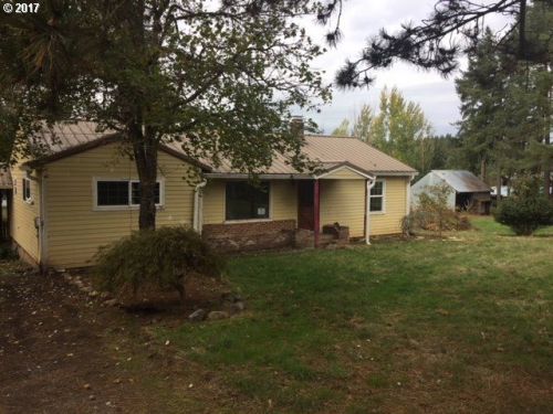 29943 Hult Rd, Colton, OR 97017-9405