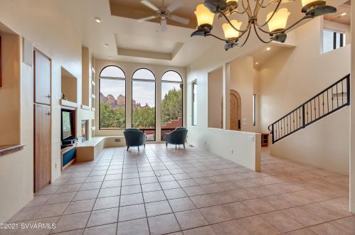 70 Calle Irena, Sedona AZ 86336-4769 exterior