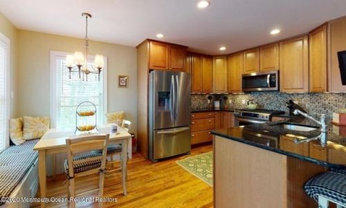 24 Bath Ave, Ocean Grove, NJ 07756-1638