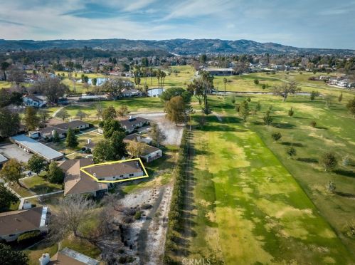 110 Flag Way, Lake Nacimiento, CA 93446-3429
