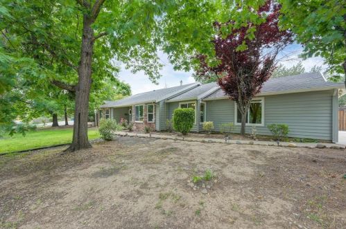 2295 Knollwood Dr, Shingle Springs, CA 95682-8920