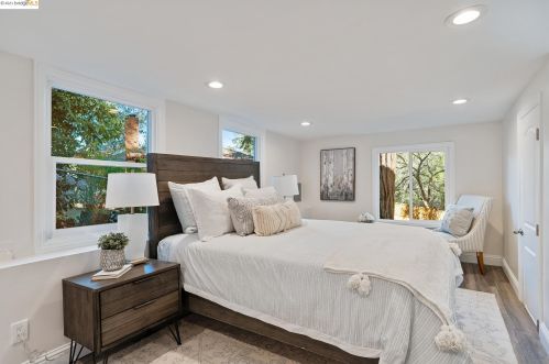 28 Camino Encinas, Orinda CA  94563-3335 exterior