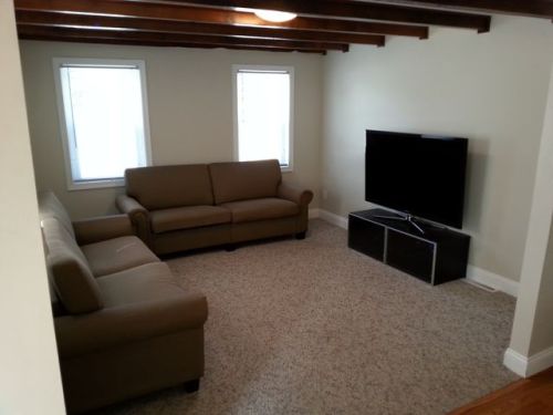 441 Walton Ave, Hummelstown, PA 17036-1830