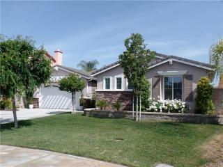 31968 Honeysuckle Cir, Winchester, CA 92596-8730