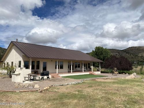 2005 Wind Rock Ln, Chino Valley, AZ 86323-8159