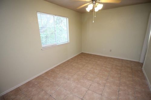 12302 Dellrey Dr, Austin TX 78758-2503 exterior