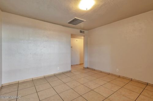 320 29th St, Tucson AZ  85713-2946 exterior