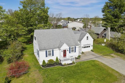 9 Post Rd, North Hampton, NH 03862-2020