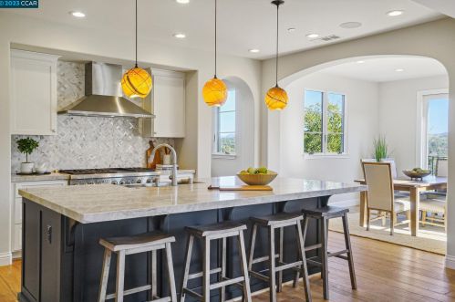 20 Rabble Rd, Orinda CA  94563-3718 exterior