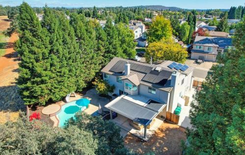 2862 Aquamarine Cir, Rescue CA  95672-9339 exterior