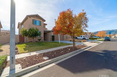 3753 American Elm Rd, San Bernardino, CA 92407-9004