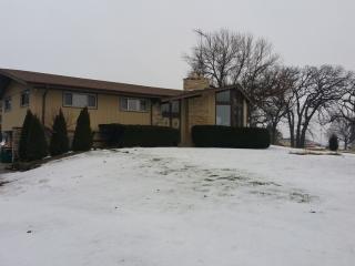 1230 122nd Ave, Kenosha, WI 53144-7564