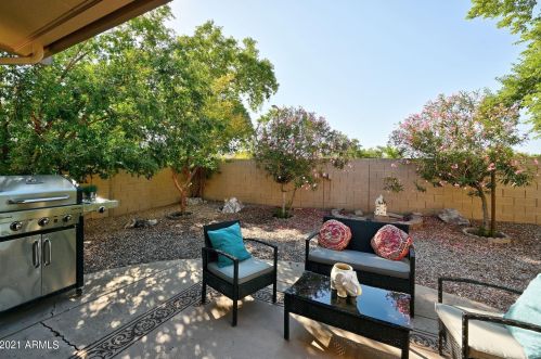 4343 Walnut Rd, Gilbert AZ 85298-8317 exterior