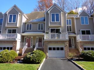 20 Joanne Dr, Parsippany NJ  07834-2476 exterior