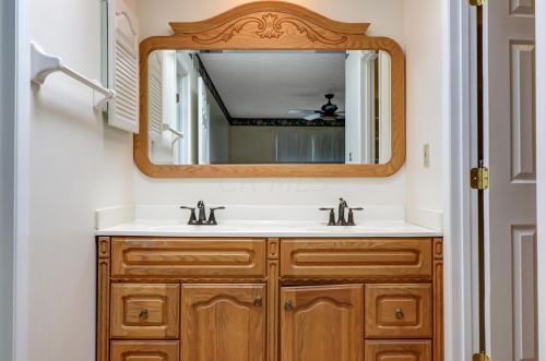 2434 Northbranch Rd, Darbydale OH  43123-1631 exterior