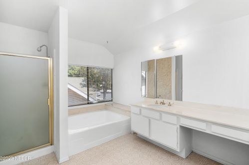 403 Espalier Dr, Santa Maria CA  93455-1640 exterior