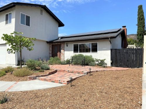7631 Rowena St, San Diego, CA 92119-1244