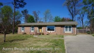373 Summer Hill Rd, Fayetteville NC  28303-2589 exterior