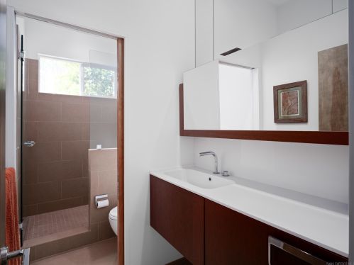 1355 Ravean Ct, Encinitas CA  92024-6204 exterior