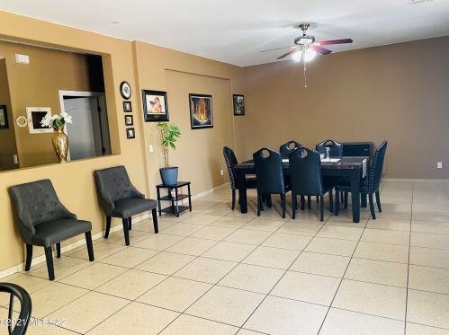 4883 Chickweed Dr, Tucson, AZ 85756-5177