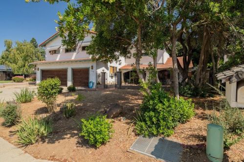 14520 Shadowlane Ct, Morgan Hill, CA 95037-6221