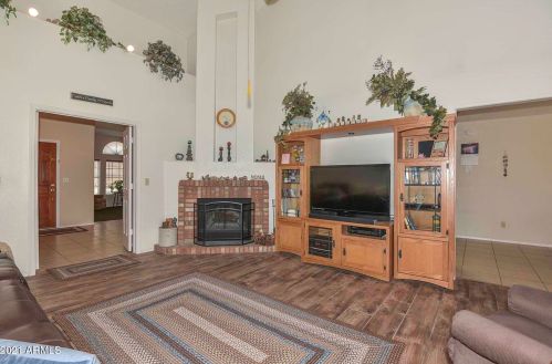 4208 Cielo Grande, Glendale AZ  85310-4093 exterior