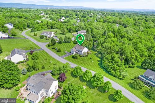 12020 Morningstar Pl, Lovettsville VA  20180-1925 exterior