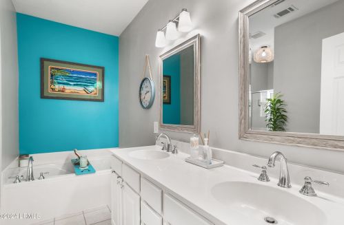 1012 Ferrets End, Beaufort SC  29902-5893 exterior