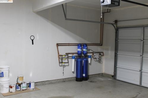 595 Scudero Cir, West Pittsburg CA  94565-2499 exterior