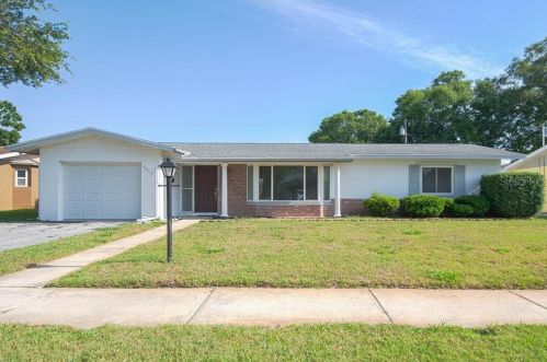 5913 27th Ave, Saint Petersburg, FL 33710-3368