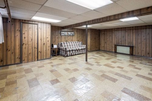 113 1st St, New Hyde Park NY  11040-4415 exterior