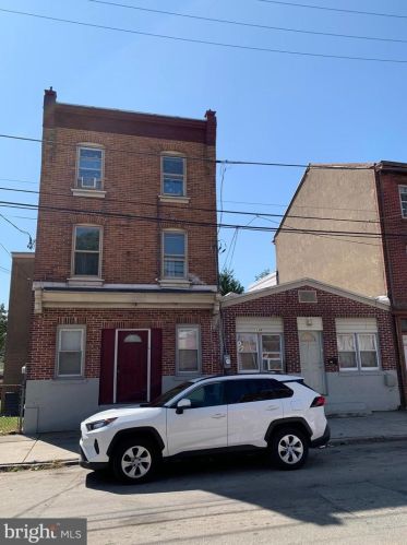 134 2nd St, Norristown, PA 19405-1004