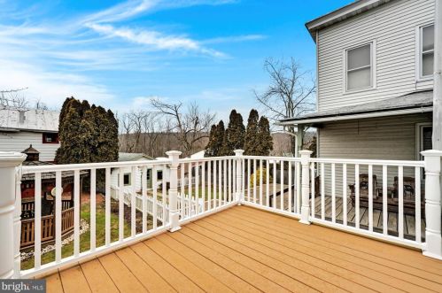 405 Warren St, Molino PA  17961-1833 exterior