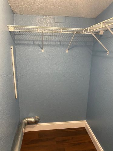 2314 26th Ave, Hollywood FL  33020-1917 exterior